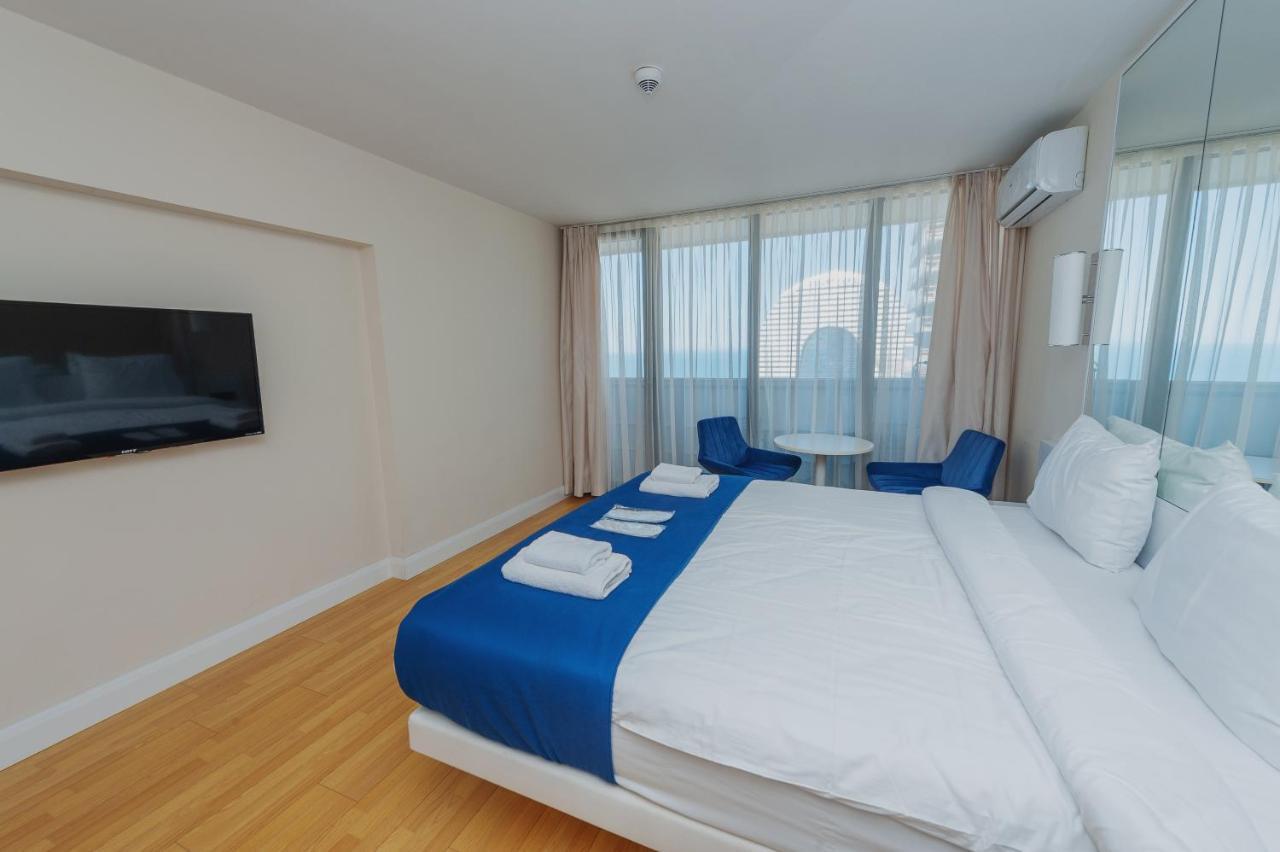 巴统Orbi City Center Sea View公寓式酒店 外观 照片