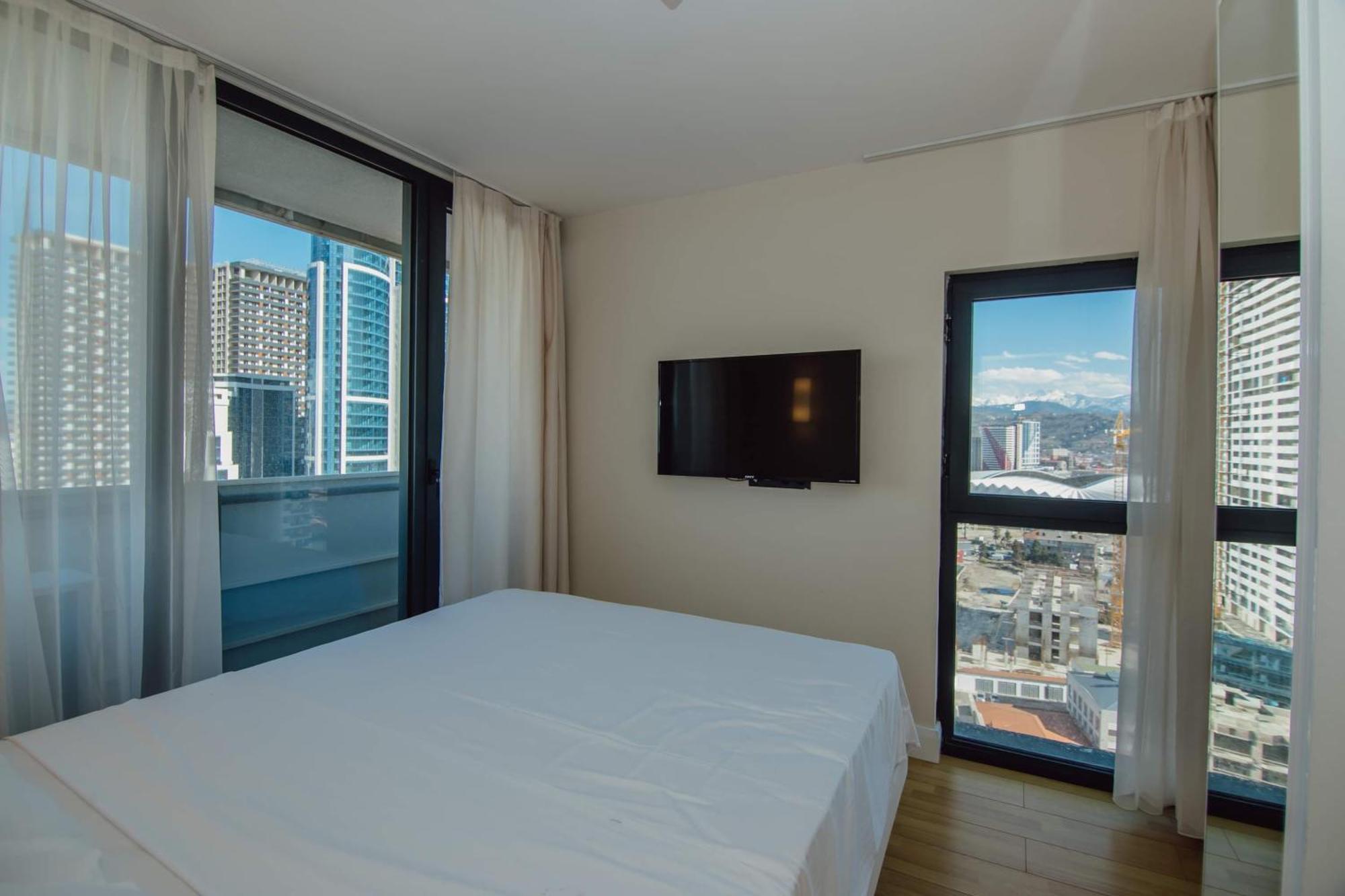 巴统Orbi City Center Sea View公寓式酒店 外观 照片