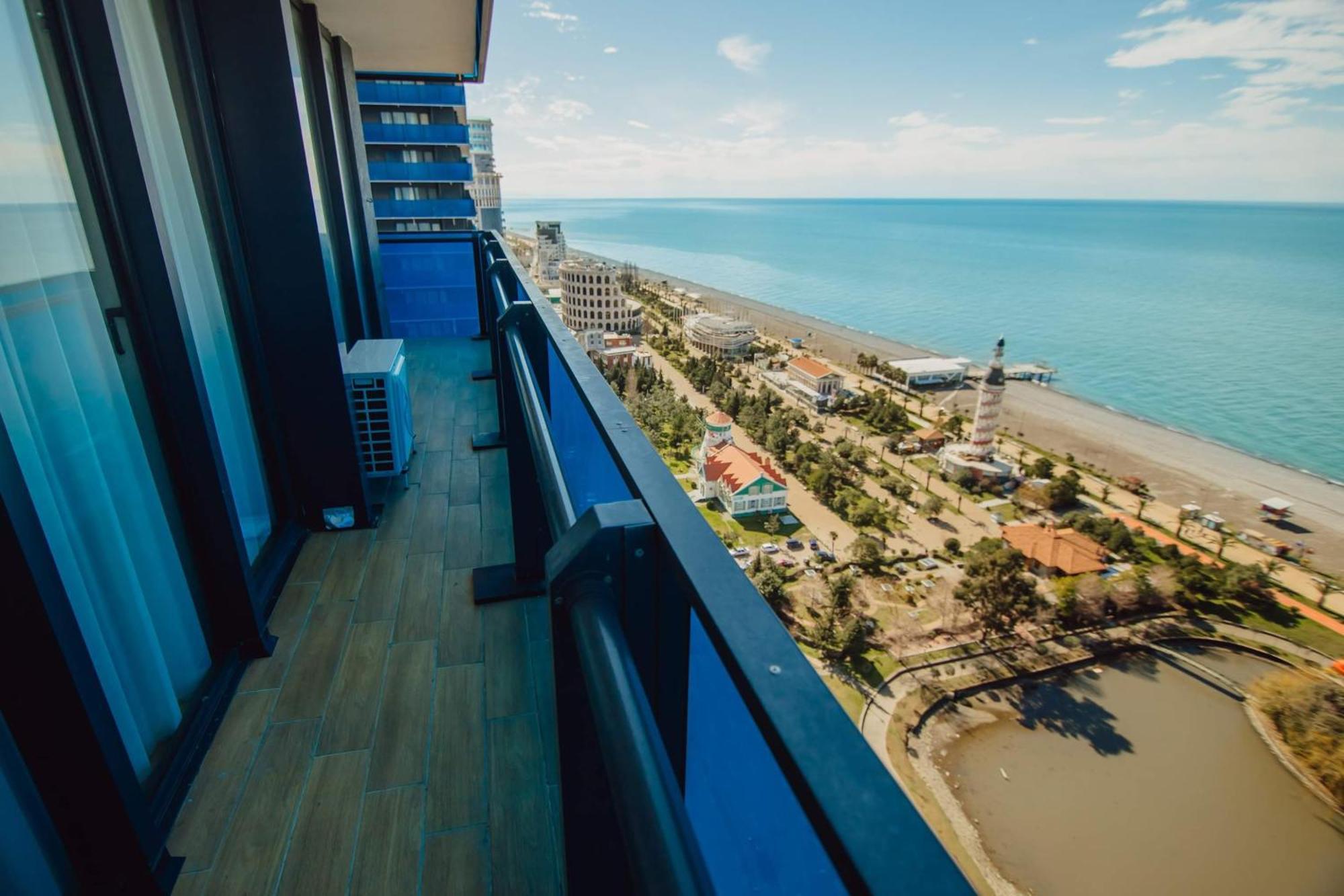 巴统Orbi City Center Sea View公寓式酒店 外观 照片